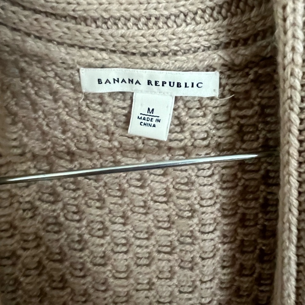 Banana Republic Beige Knit Cardigan - Picture 2 of 3